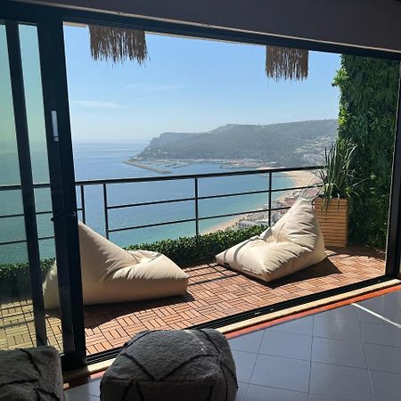 شقة Penthouse Ocean View Sesimbra - Parking @Center المظهر الخارجي الصورة