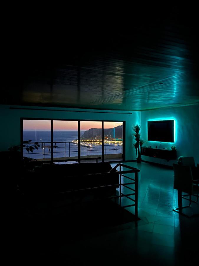 شقة Penthouse Ocean View Sesimbra - Parking @Center المظهر الخارجي الصورة